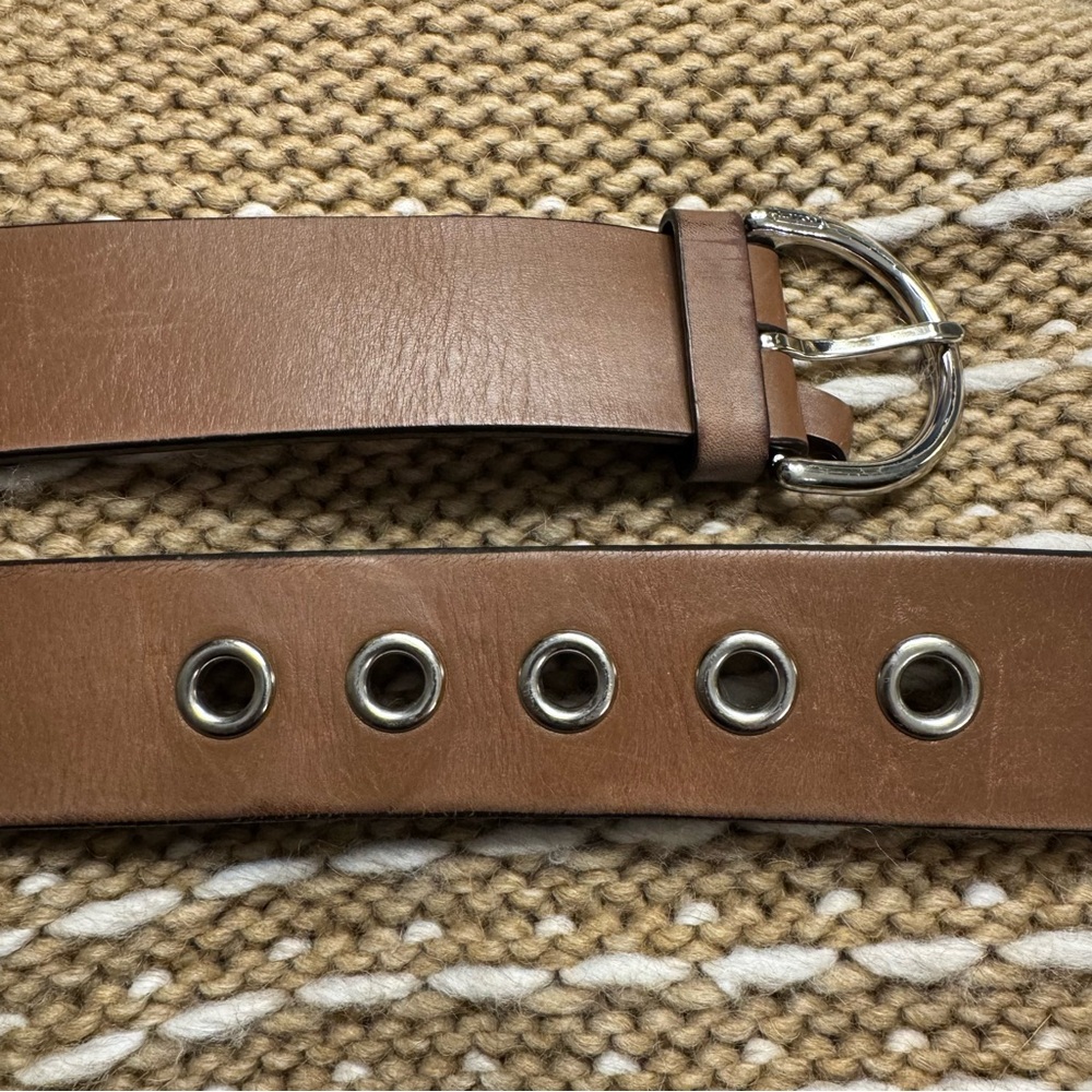 Vintage COACH - Leather Grommet Belt - Brown with Silver Buckle - Size Large - Picture 4 of 10